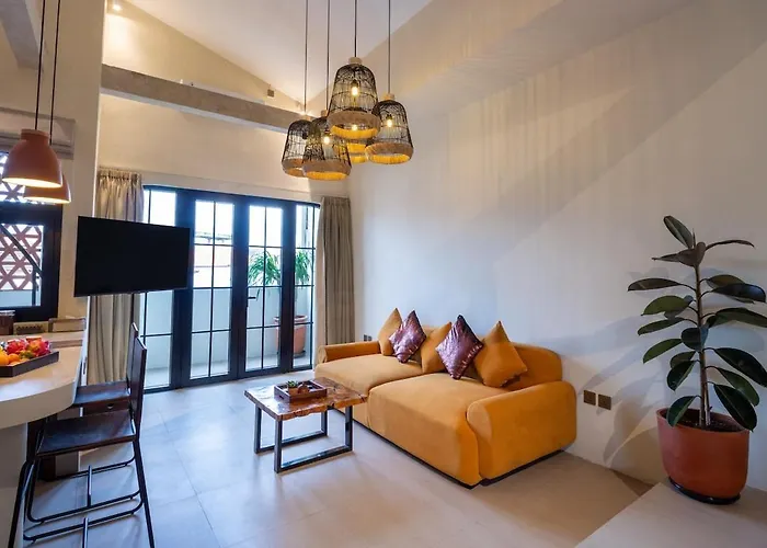 Attic Loft - Divine Mediterranean-style Loft